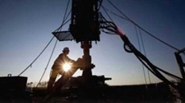 Imperial Oil sees significant drop in net income in Q1