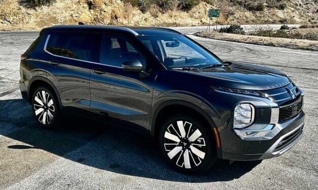 Mitsubishi’s Outlander refresh adds luxury feel without luxury price