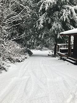 The Skelhp roadway with 30cm of snow