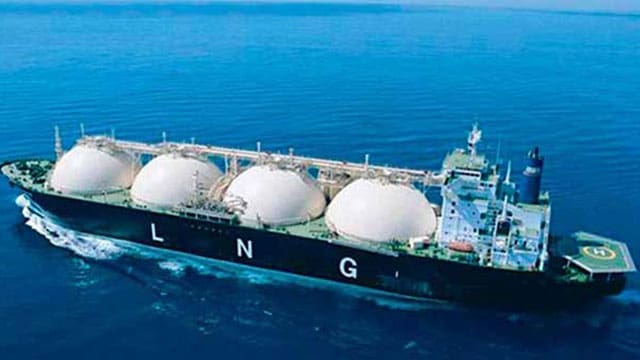Canada wallows on the sidelines of LNG development