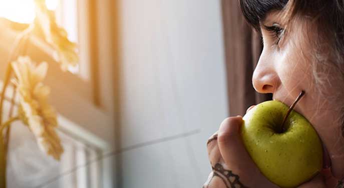 child eat food apple