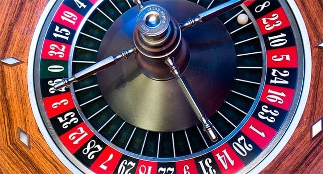 Roulette: The ‘little wheel’ keeps on rolling