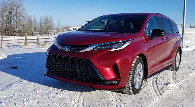 An icy torture test for the AWD Sienna