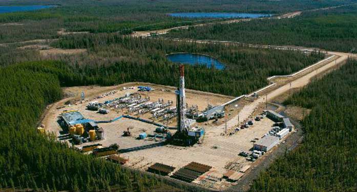 oil sands facility refinery gas energy