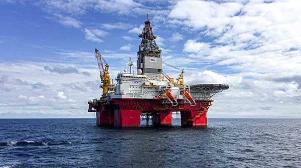 oil rig ocean sea natural gas