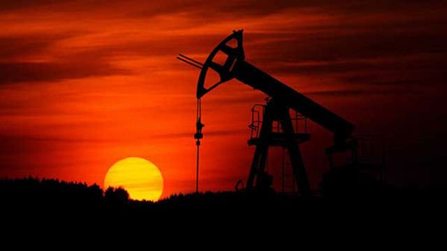 oil fracking energy iea energy