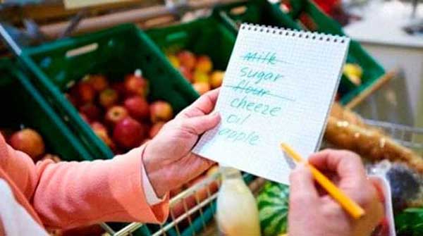 Multinationals face new pressures in grocery stores