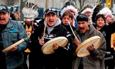 Liberals reward chiefs, First Nations bands at expense of members