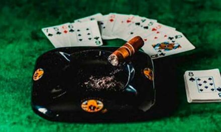How to Start Participating in Poker Tournaments: 3 Tips by Professionals