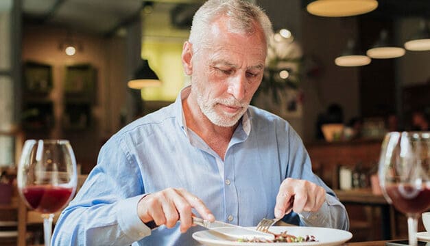 Make a Dementia-Friendly Eating Environment