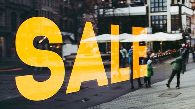 Sale • Troy Media Livestream Selling: The Future of E-Commerce Revealed
