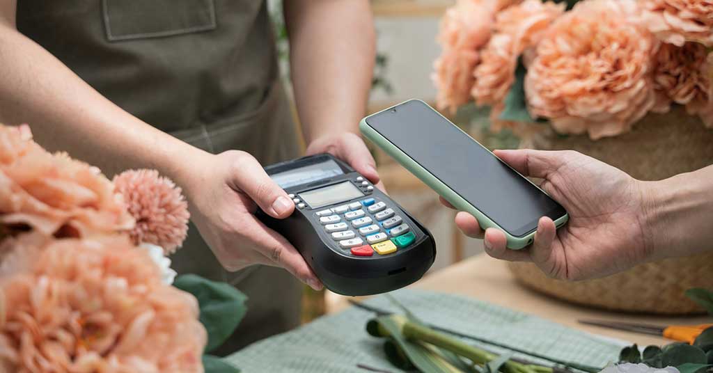 Canada digital payments continue to replace cash. Payments systems now prioritize speed and security over traditional cash use