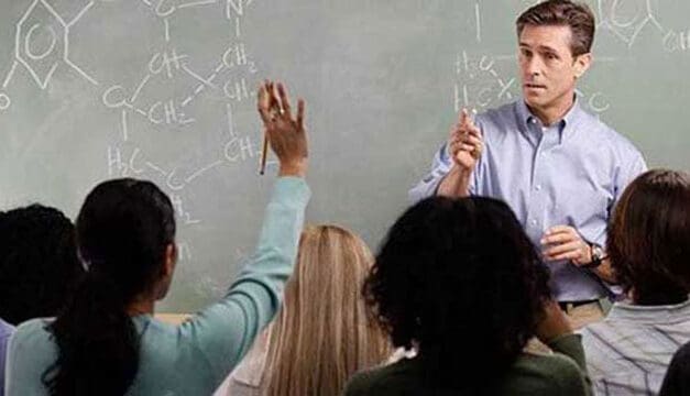 Market principles offer solutions to teacher shortage